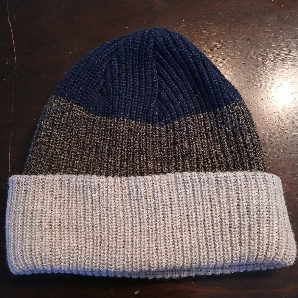 Aeropostale Heather Gray Knitwear
